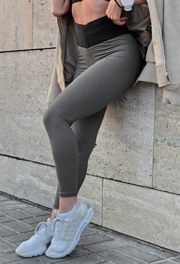 Спортивные леггинсы Рислинг