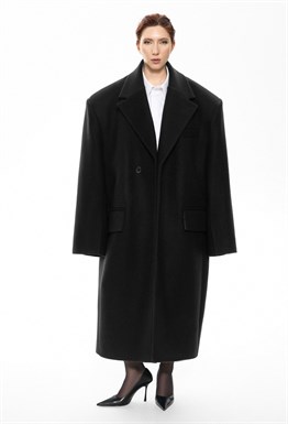 Пальто с изменяющейся конструкцией