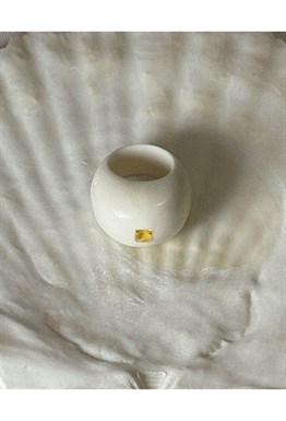 Кольцо из рога с цитрином