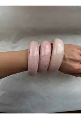 Браслет из смолы