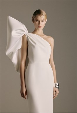 Свадебное платье с объёмным рукавом