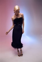 Кроп-топ с декором из пера - фото 102664