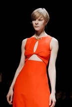 Платье с вырезом - фото 105783