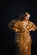 Платье с пайетками - фото 105837