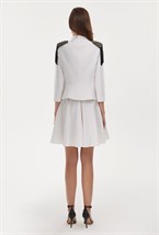 Жакет с эполетами - фото 106010