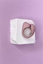 Серое кольцо с розовым агатом - фото 108639