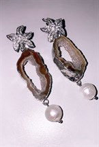 Серьги орхидеи с агатами и жемчужинами - фото 108815