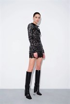 Платье В Пайетках С Воротником Поло - фото 110803