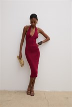 Вязаное платье миди с V-образным вырезом - фото 113634