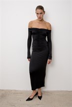 Платье с драпировкой и открытыми плечами - фото 113767