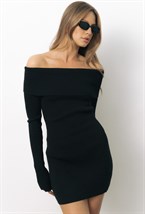 Платье со спущенными плечами - фото 113793