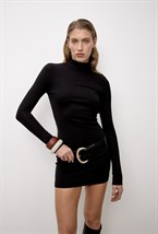 Платье с ультра-открытой спиной - фото 113806