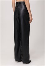 Брюки из экокожи - фото 115796