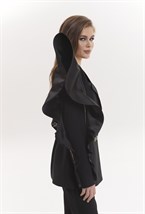 Жакет черный с воланами - фото 116302