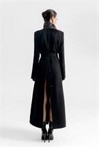 Пальто c разрезом - фото 116743