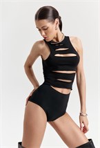 Топ с разрезами - фото 116757