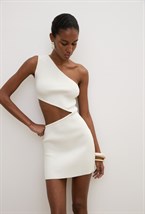 Платье с разрезом на талии - фото 118990