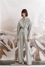 Серые брюки - фото 119813