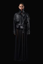 Куртка из плотной кожи - фото 120421