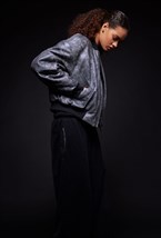 Кожаный бомбер с винтажным эффектом - фото 120649