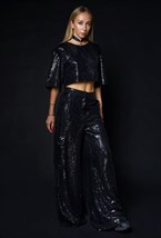 Брюки карго из пайеток - фото 120769