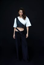 Классические брюки асимметричного кроя - фото 120853