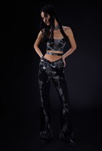 Вареные джинсы асимметричного кроя - фото 120905