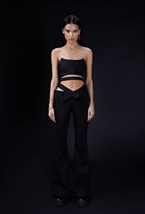 Черные джинсы клеш асимметричного кроя - фото 120916