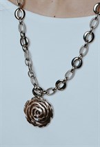 Necklace made of a combined chain and a rose - фото 122769