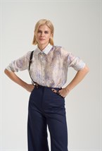 Блуза с цветочным принтом и защипами - фото 125808