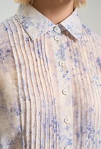 Блуза с цветочным принтом и защипами - фото 125810