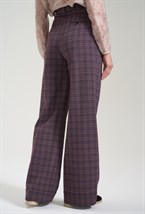 Брюки в клетку с манжетами - фото 125878