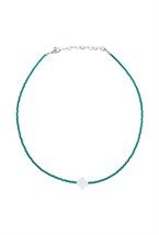 еленый чокер из шпинели с перламутром - фото 128546