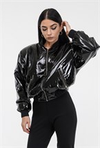 Бомбер лаковый - фото 129305