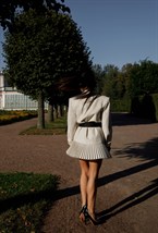 Платье в полоску с юбкой плиссе - фото 129340