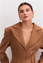 Платье-пиджак Bruna caramel - фото 129670