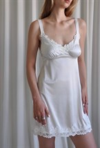 Платье-комбинация с кружевом - фото 129991