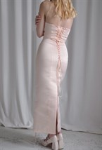 Платье с акцентной шнуровкой - фото 130024