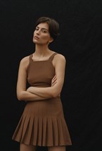 Кроп-топ с акцентной открытой спиной - фото 132318