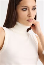 Топ со стойкой BASIC - фото 133439