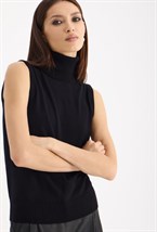 Топ со стойкой BASIC - фото 133445