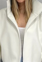 КУРТКА - фото 135463