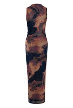 Длинное платье под горло без рукавов bordo - фото 135945