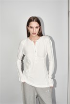 Лонгслив Инсайд аут белого цвета - фото 136752