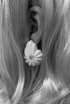 Ракушки из рога с топазом - фото 137370