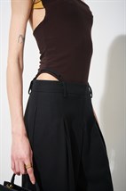 Брюки с защипами - фото 42797