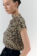 блуза из плиссе - фото 48400