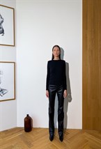 Лонгслив из итальянской вискозы и шерсти с подплечником - фото 50594