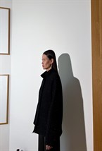 Бомбер из итальянского шерстяного твида - фото 50623