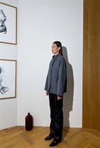 Бомбер из итальянского шерстяного твида - фото 50625